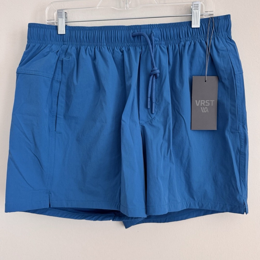 VRST Men's 5" Relaxed Short Blue Tide Size Large NWT Relaxed Fit Athletic Gym